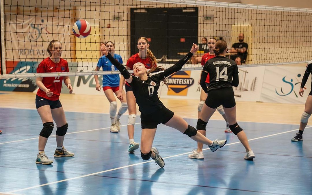 KESI Röplabda Akadémia `A` – VASAS SC U15 PIROS