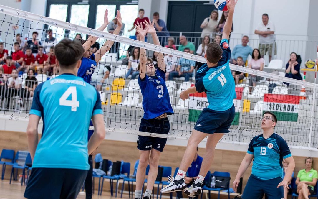 KESI Röplabda Akadémia `A` – SZOLNOKI SPC