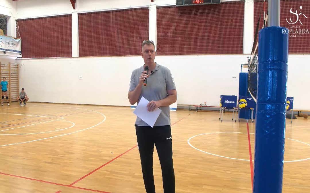 Egyéni és kettes sánc kialakítása U17 és U19 korosztályban (gyakorlat) – Tomanóczy Tibor